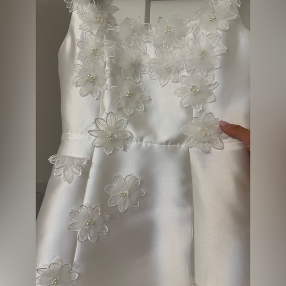 Elliatt White Floral Wedding Dress - Picture 4 of 8